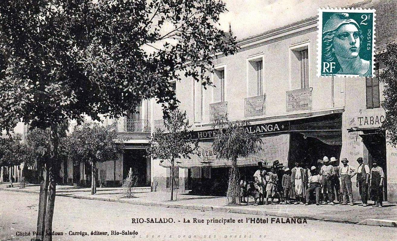 2192- Rio-Salado - Rue Principale et Hotel Falanga.jpg